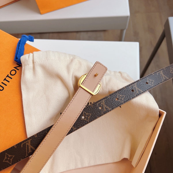 ルイヴィトンベルト着用イメージ